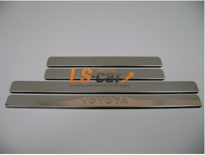 Накладки на пороги Toyota LC 200, Prado (штамп)